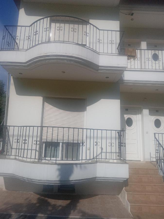 King Studios Koinira Exterior foto